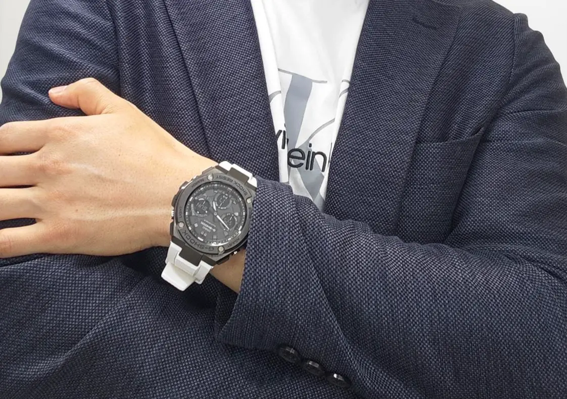 Gショック】葛飾北斎 / 神奈川沖浪裏 / DW-5600KHK24-1JR – GQ SHOP
