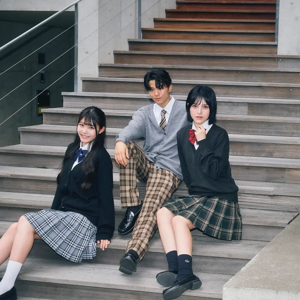 カンコー ユニフォーム Amazon.co.jp: [EESDCOS] 25-26年 最新 ガンバ大阪 鈴木徳真