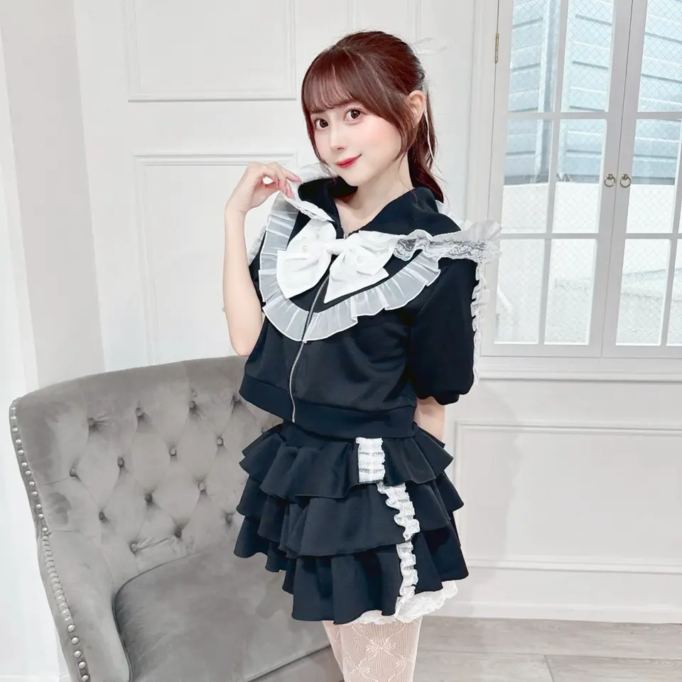 TREFLE+1 Ladyライク・スカパン ブラック