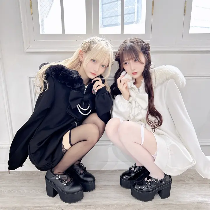 D*.様 MA＊RS マーズ　リボン　ミニワンピース　ミニスカート　白×黒　セー D*.様 MA＊RS マーズ リボン ミニワンピース ミニスカート 白×黒