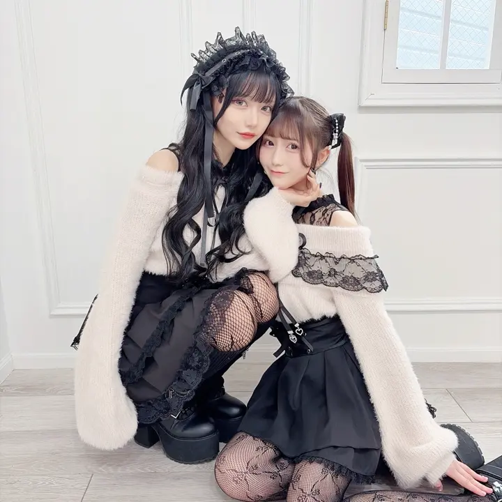 LIZLISA 希少 レース襟 ピンク ふわふわシャギーニット トップス LIZLISA 希少 レース襟 ピンク ふわふわシャギーニット トップス