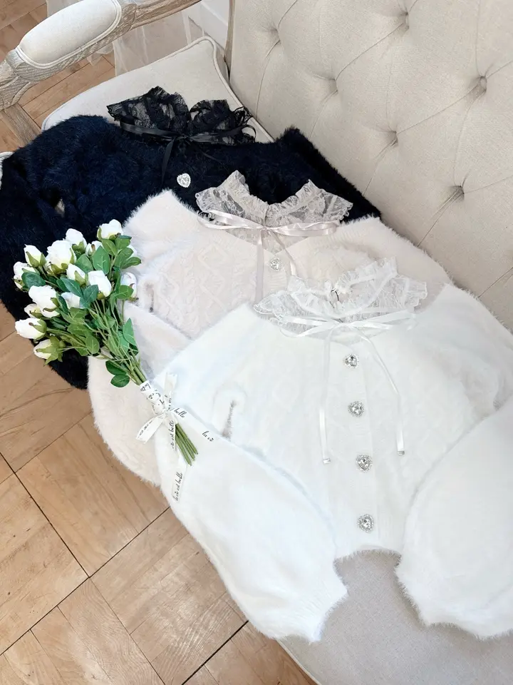 MA*RS】【ありすちゃんコラボ】ハートボタン肩開きシャギーニット