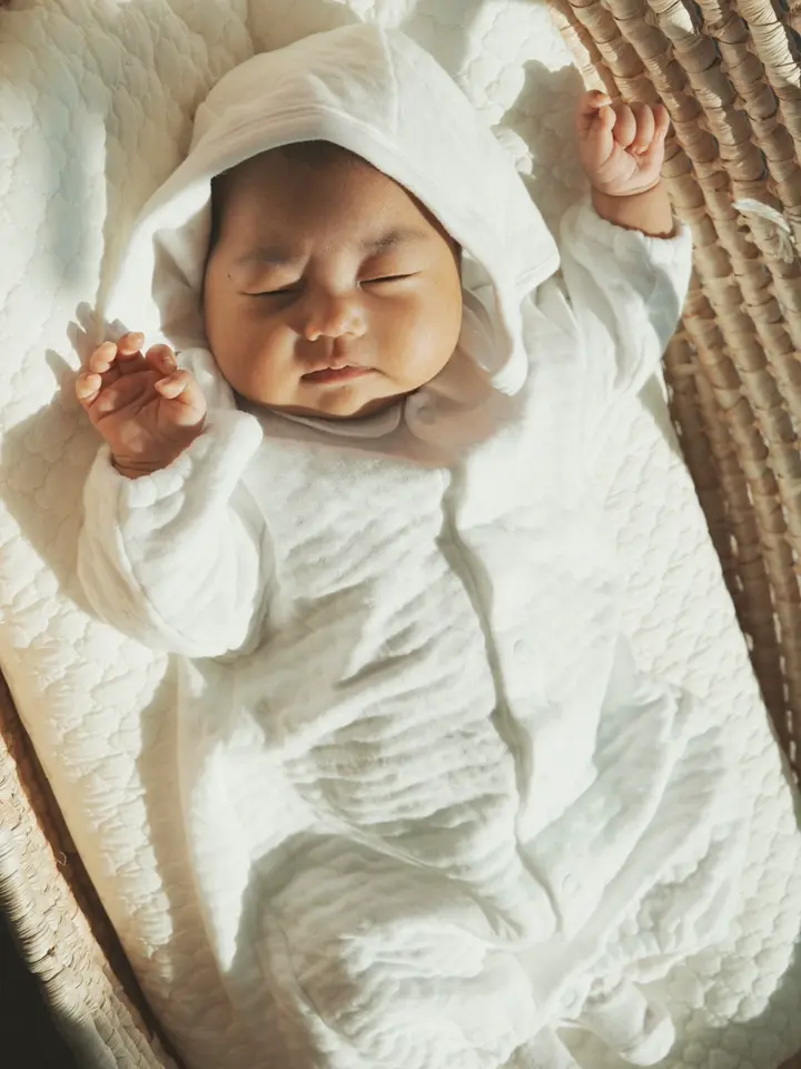 セットでお得】キルトのドレス・キルトのボンネット・靴下の3点セット