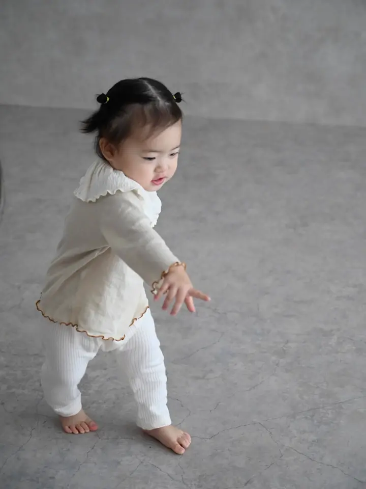 つけ襟風スタイ- 日本製の新生児肌着・ベビー服・ベビーアイテム PUPO