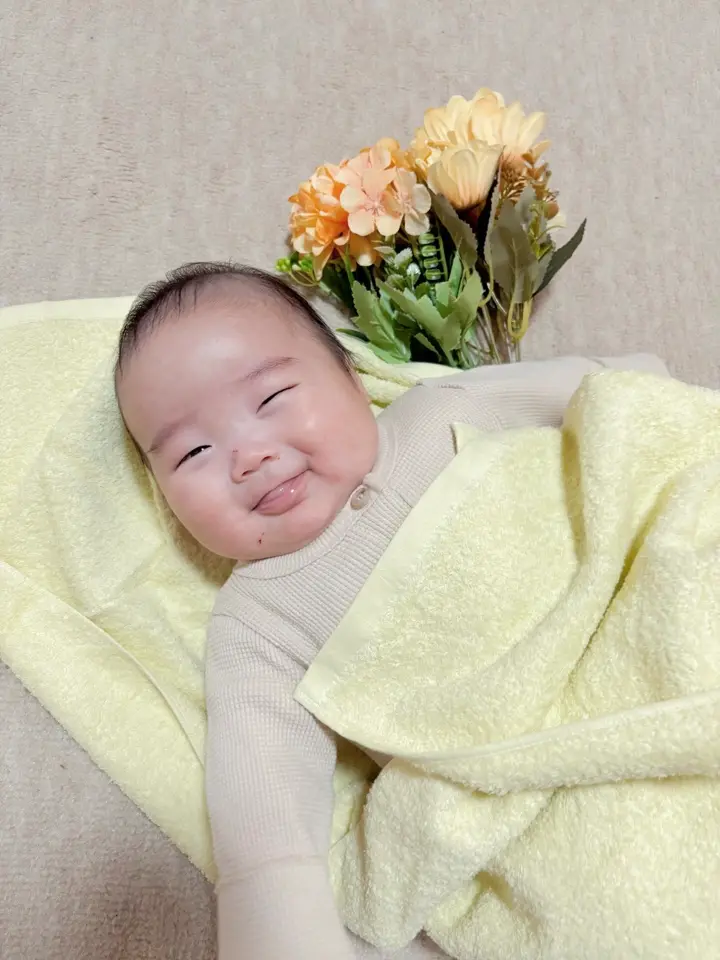 赤ちゃんのための正方形バスタオル[90×90cm][日本製]- ベビー服・出産