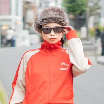 18039678068021730_2_t_360.webp