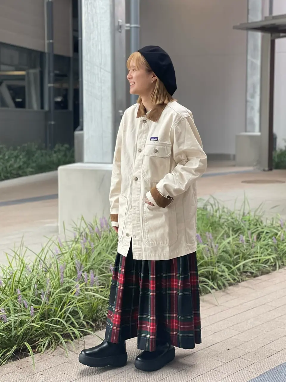 Volume Sweat Big Zipフーディー ベージュ sea room lynn VOLUME