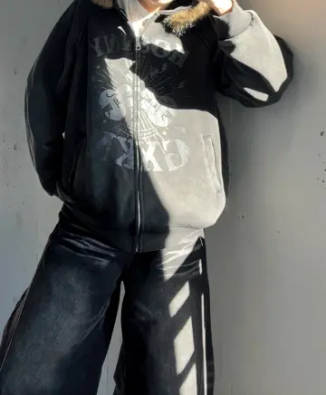 美伢FUZZYKON ファー付きフードジャケット ベージュ・黒