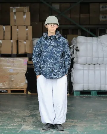 米海軍 NWU AOR1 TYPEⅡ デザートカラーゴアテックスパーカー M/S 00's US.NAVY NWU TYPE2 AOR1 GORE-TEX PARKA 