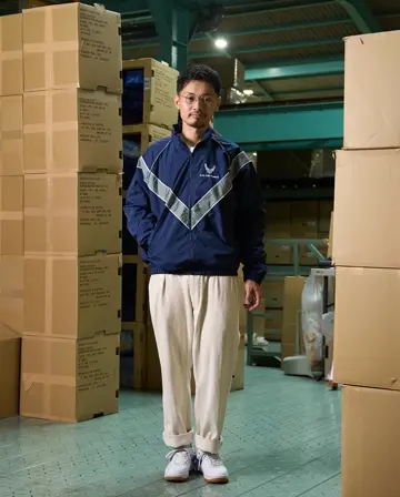 実物 新品 デッドストック 米軍 U.S.AIR FORCE PTU ジャケット NAVY 実物 新品 デッドストック 米軍 U.S.AIR FORCE PTU ジャケット NAVY