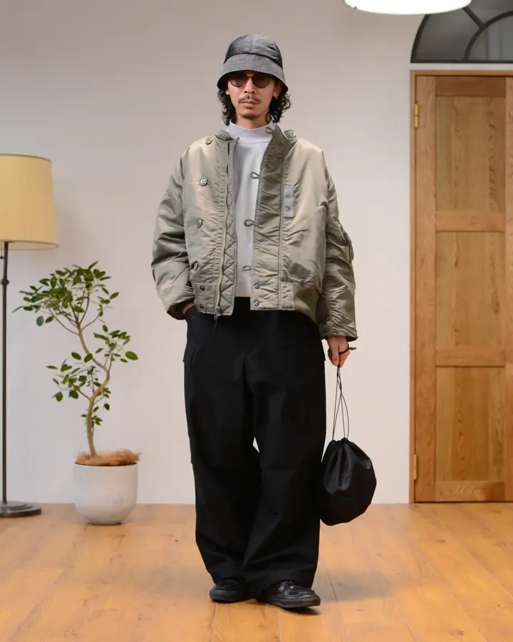 ポーランド軍 フォールディングチェア Bランク ミリタリー