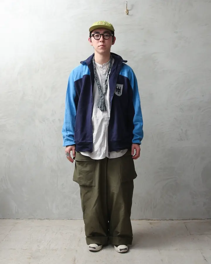 実物 USED ドイツ軍 トレーニングジャケット ミリタリー 軍服 古着