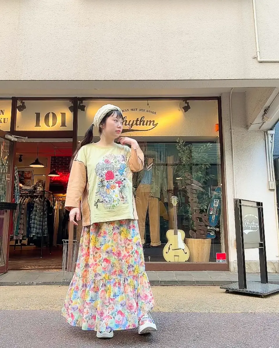151654：スカラーちゃんと花 バイカラー7分袖Tシャツの通販-ScoLar