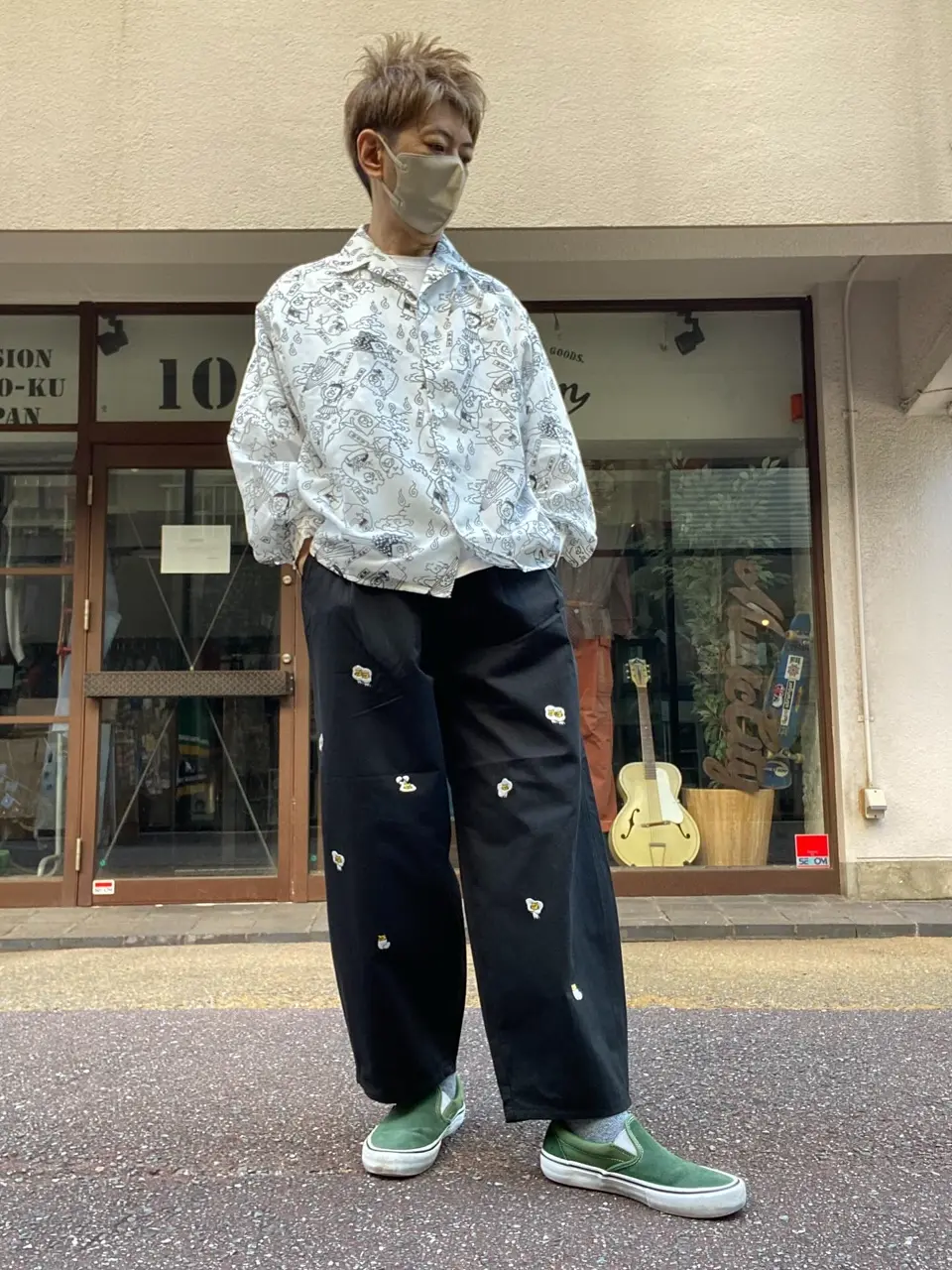 スカラーパリティ　 353108：パリティーのネコ目玉焼き刺繍パンツ スカラーパリティ 353108：パリティーのネコ目玉焼き刺繍パンツ