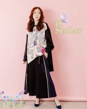 553207：蝶花コラージュ柄 異素材切替プルオーバーの通販-ScoLar