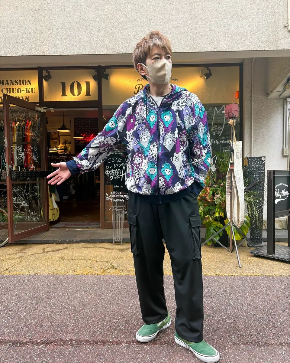 353114：カラフルにゃんもろこし尽くしパーカーの通販-ScoLar