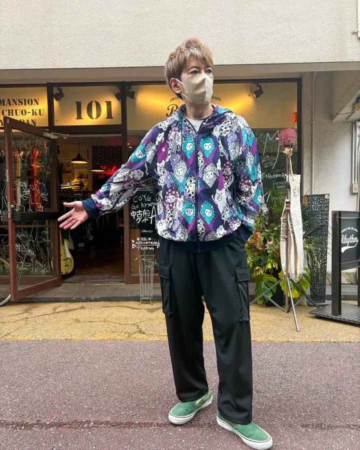 353114：カラフルにゃんもろこし尽くしパーカーの通販-ScoLar