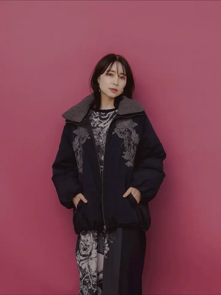 553272：ボア襟取り外し可能 花刺繍中綿ブルゾンの通販-ScoLar