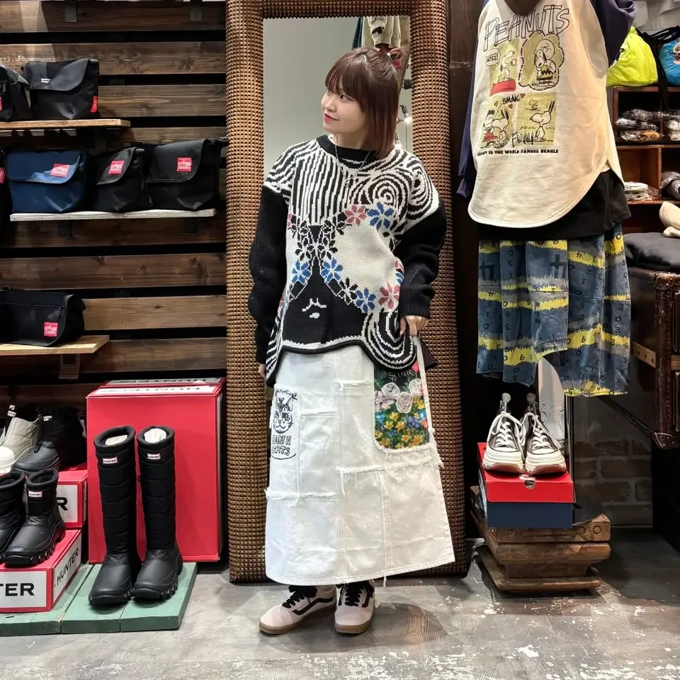 【美品】グッチ アングリーキャット カーディガン マルチカラー 希少品 PATY カーディガン カーデ メンズ レディース 長袖 Vネック トム