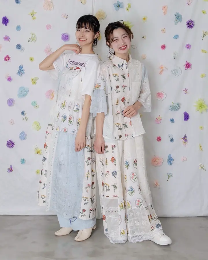 162601：花刺繍×コットンレース×シアー 異素材シャツの通販-ScoLar