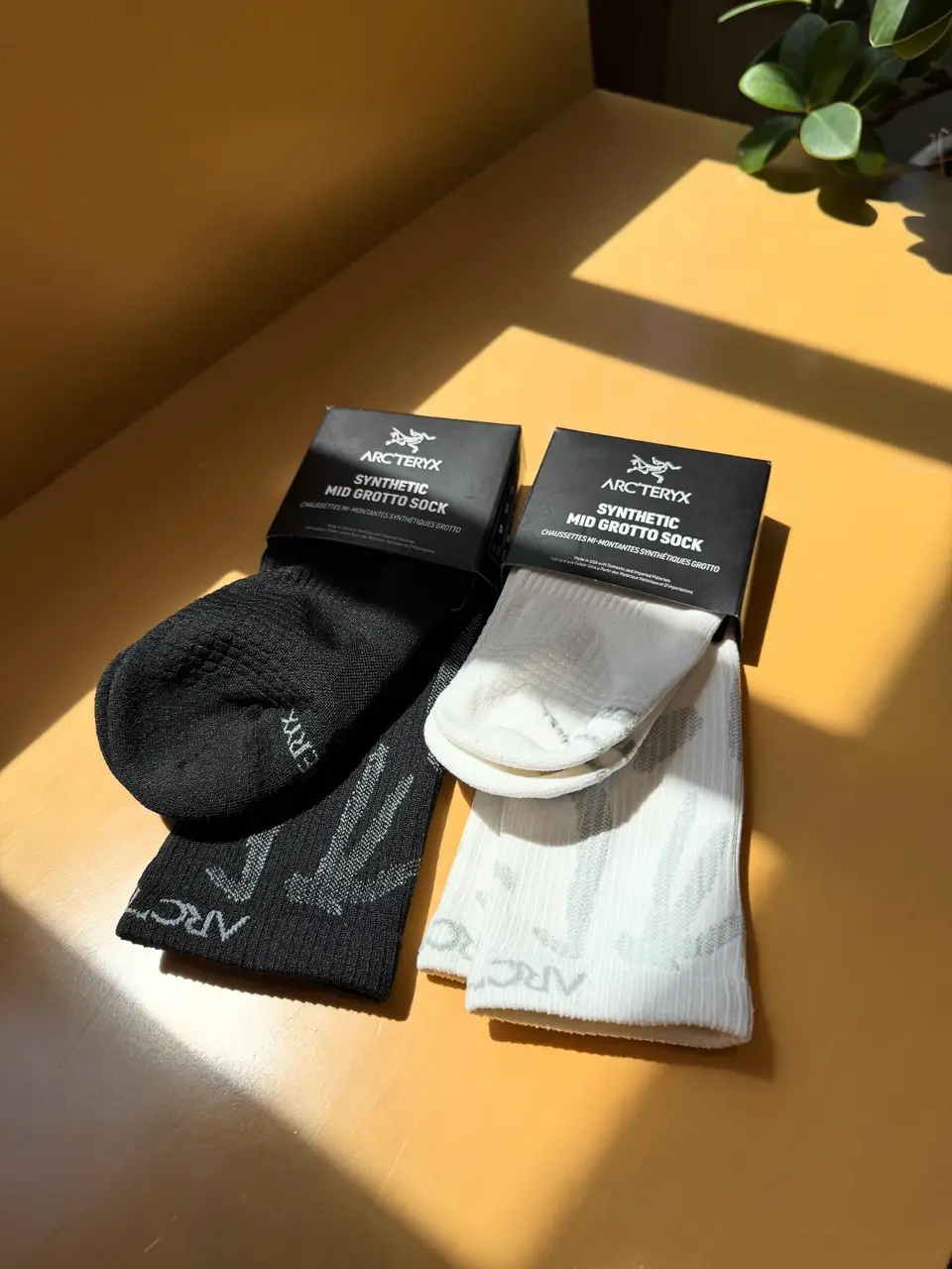 【デイリーに使える】Arc'teryx ソックス シンプル 耐久性 快適 シンセティック ミッド ソックス – アークテリクス公式