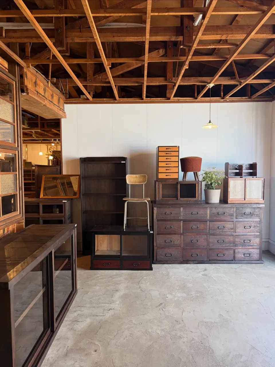 古家具古道具そうすけのオンラインショップ｜新事業 丸椅子・木製