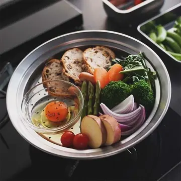 17895645813085702_fourgrace_ta