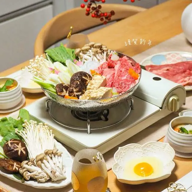 ステンレス製お鍋(中) 雪 φ25cm ｜ 四季折々のおしゃれな和食器