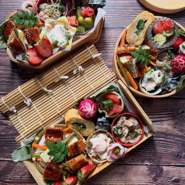 四季折々のおしゃれな和食器の通販サイト FOURGRACE (フォーグレース)