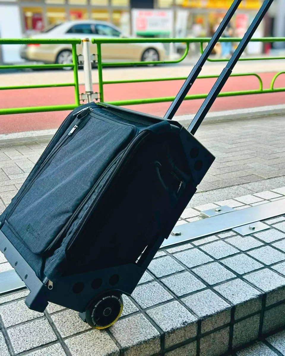 公式】ZUCA（ズーカ）の通販サイト - 座れるキャリーバッグ