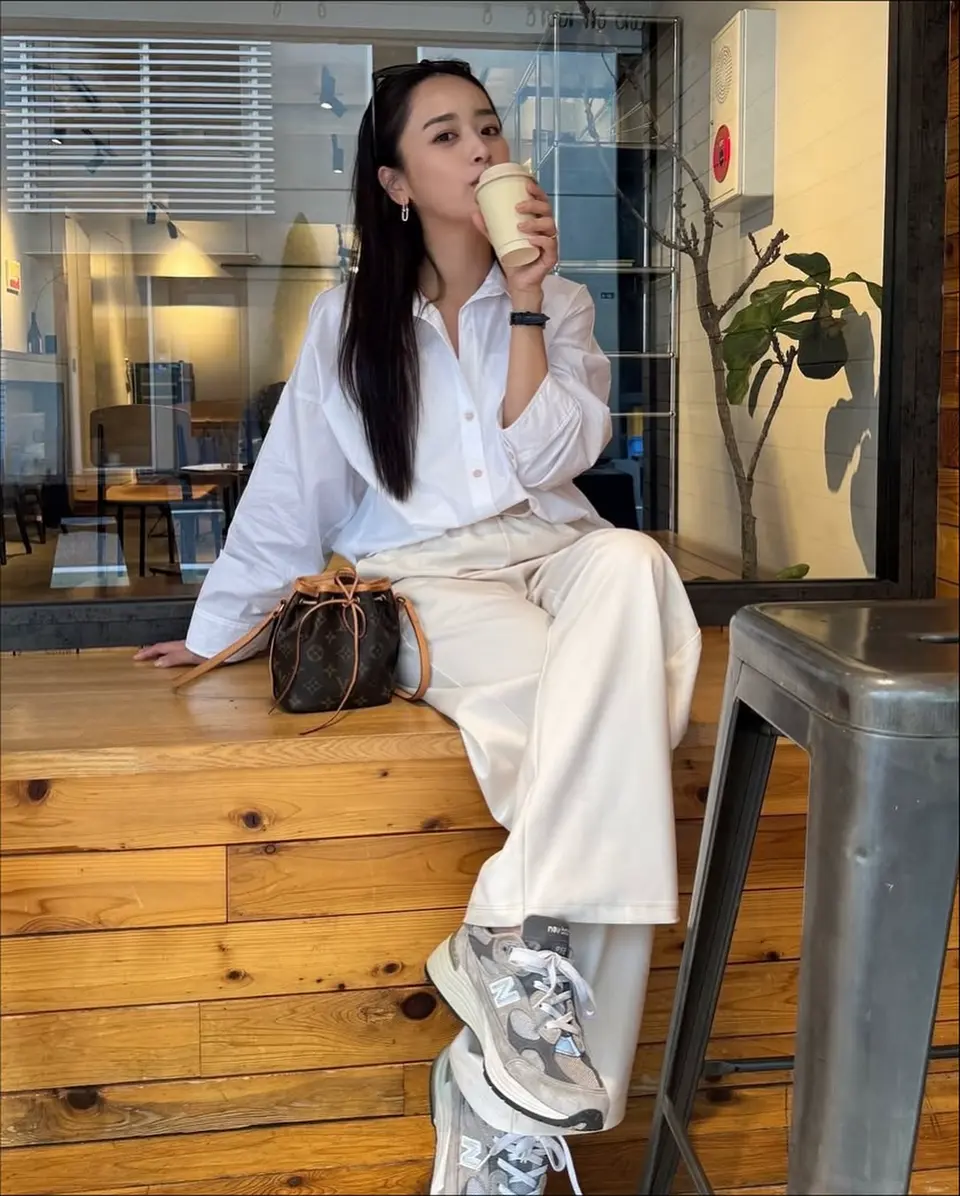 ノータックスマートワイドパンツ｜AJUGA.（アジュガ）公式通販サイト