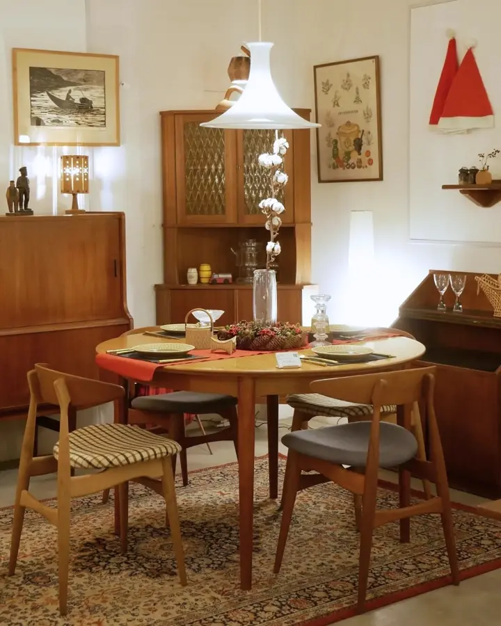 ラウンドダイニングテーブル【2404-0033】 - 北欧家具tanuki | 北欧