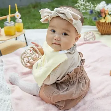 お値下げ　ミニアチュール　婦人　肉筆　天然素材 Fais moi calin！ little baby mini＋doudou (スタイハンカチ＋ミニ