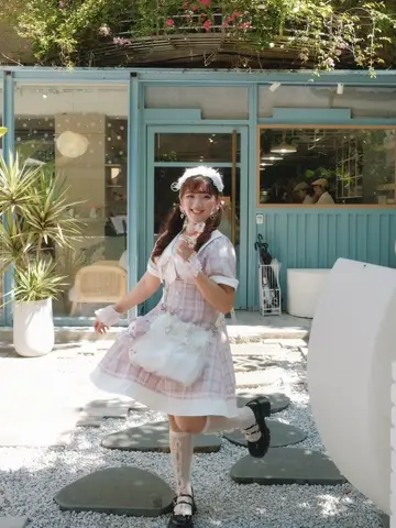 【新作】【新品】喫茶アマベル ショコラトリースカート エプロン&リボンブローチ付 🍫 coming soon 🥄 ・ ・ #喫茶アマベルのショコラトリー