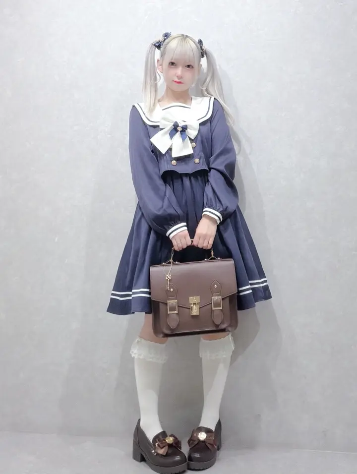 Classical School Setup風セーラーワンピース（ミドル） – Amavel