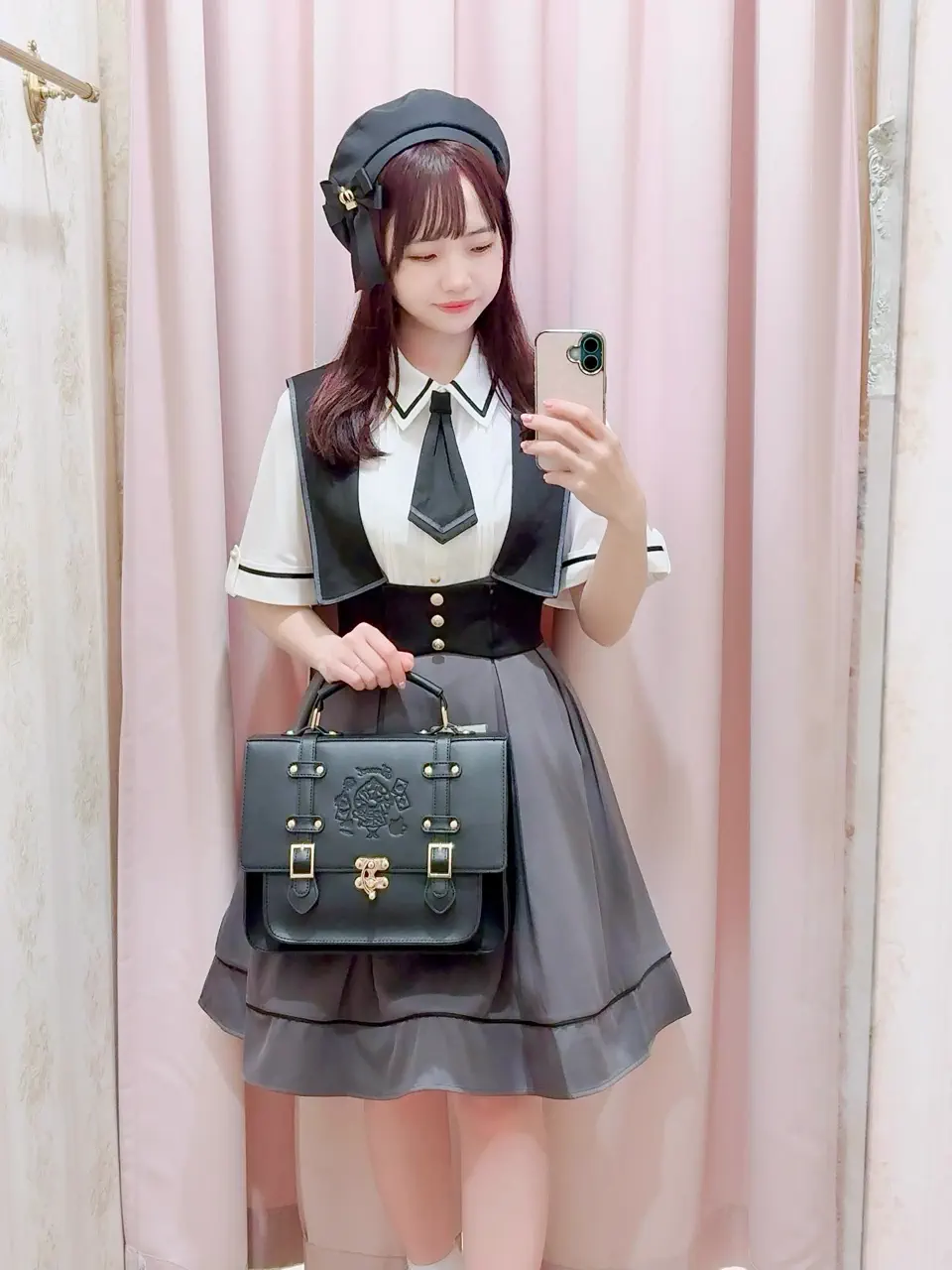 Staff and fan coordination – Amavel（アマベル）公式サイト