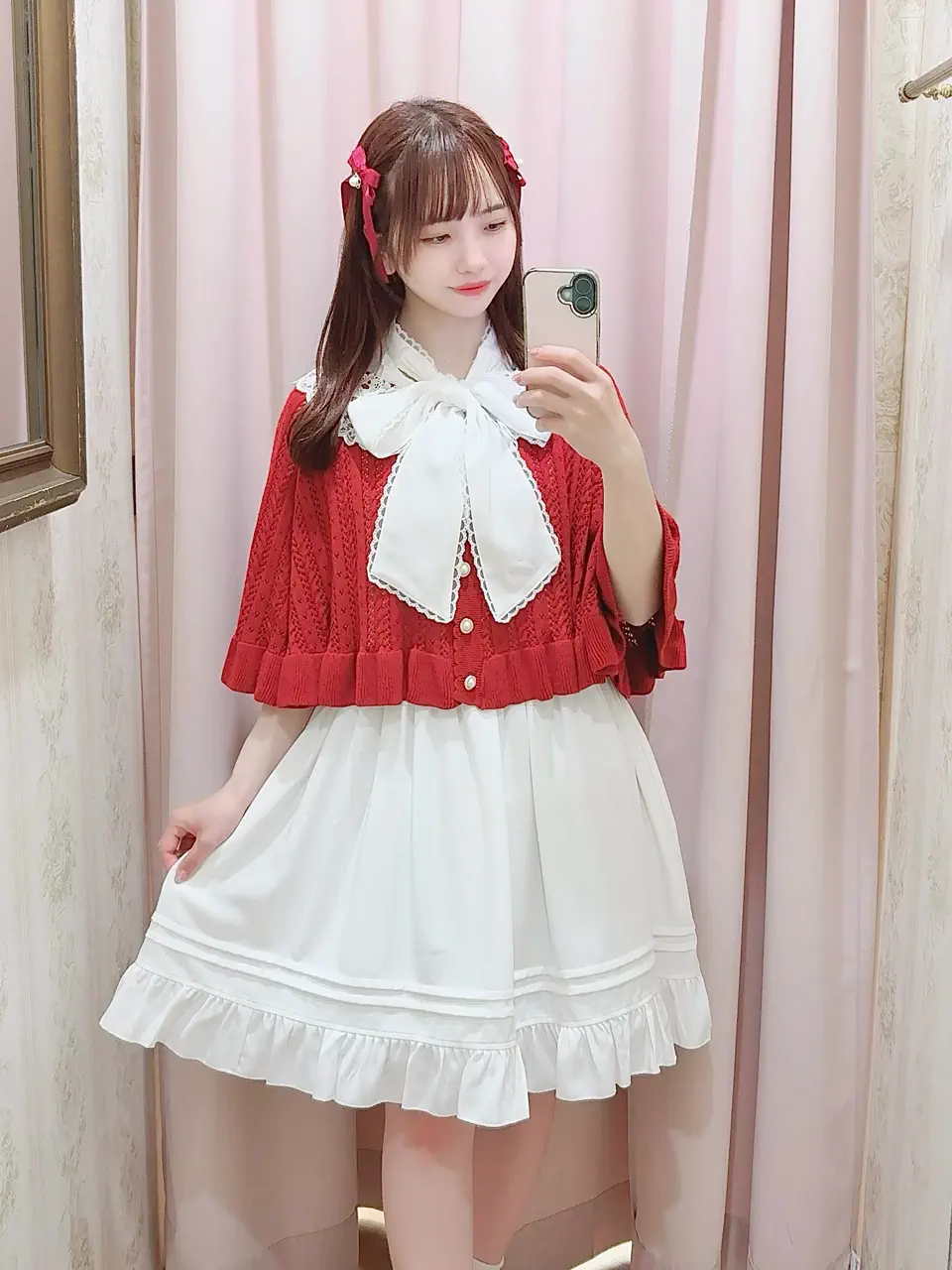ロマンティックレースすかし編みショート丈ニットポンチョ – Amavel