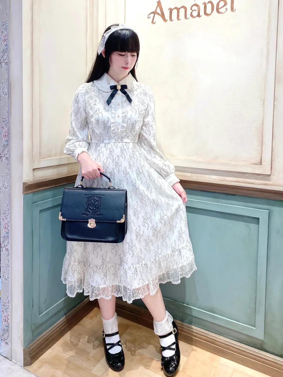 Mademoiselle Lace ワンピース – Amavel（アマベル）公式サイト