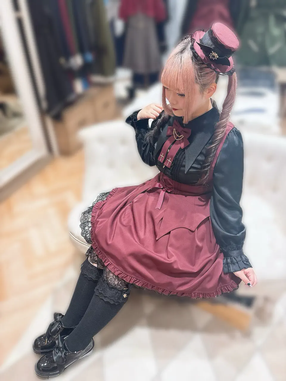 Staff and fan coordination – Amavel（アマベル）公式サイト
