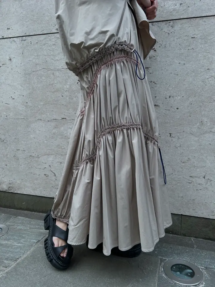 WAVE DRAWSTRING FLARE SK | ウェーブドローストリングフレアスカート