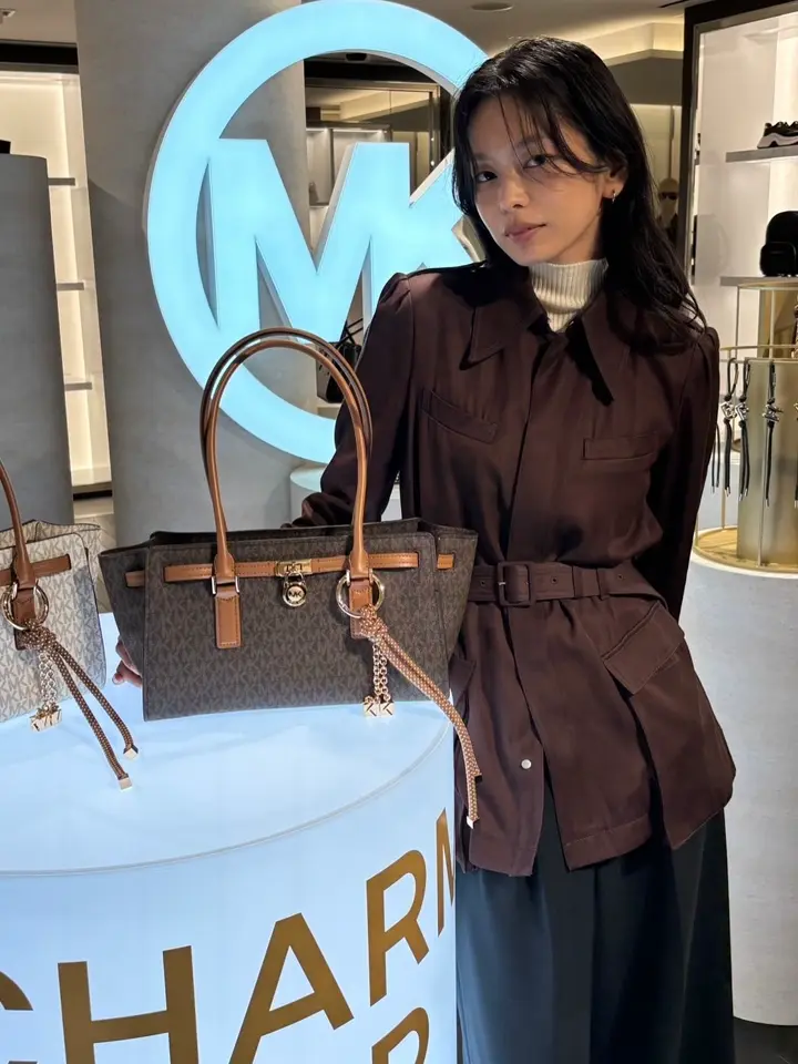 公式】マイケル・コース│MICHAEL KORS 公式オンラインストア