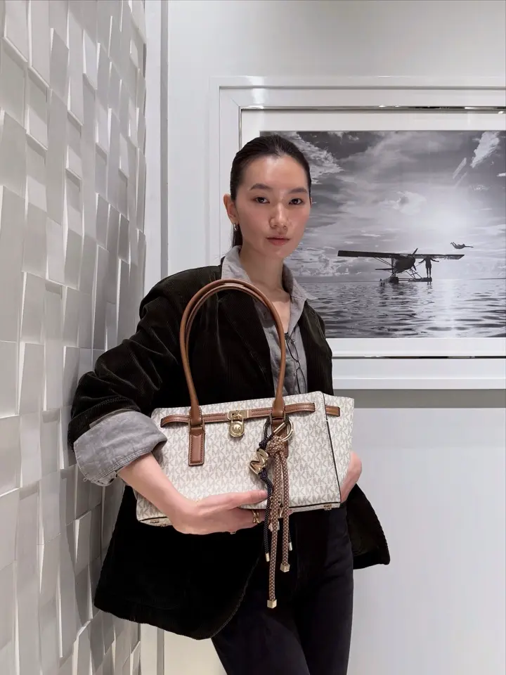 公式】マイケル・コース│MICHAEL KORS 公式オンラインストア