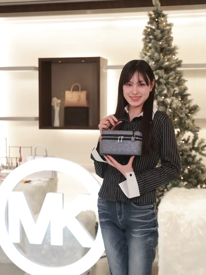 公式】マイケル・コース│MICHAEL KORS 公式オンラインストア