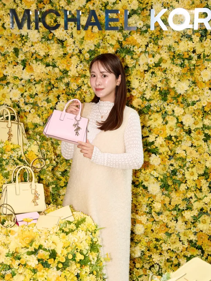 は*む様 MICHAEL KORS（マイケルコース） クロコ型押し ビジネスバッ 中古・古着通販】MICHAEL KORS (マイケルコース) クロコ型押し レザー