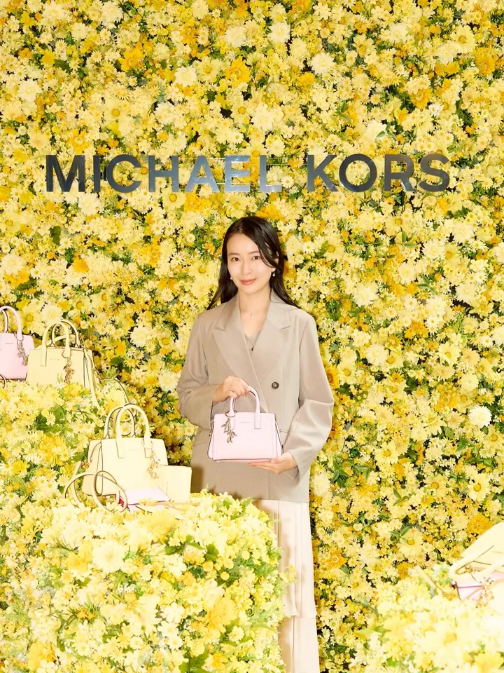 公式】マイケル・コース│MICHAEL KORS 公式オンラインストア