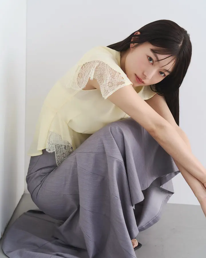 新品  TONAL  ニット TONAL（トーナル） ニット セーター PREMIUM FOX×CASHMERE Vネックプル