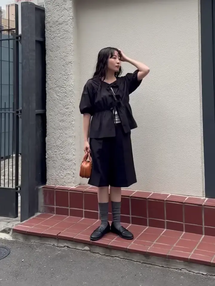 タックスラックスハーフパンツ | FREDY & GLOSTER(フレディ アンド