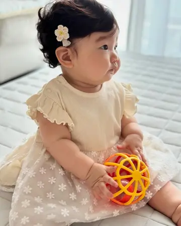 アモちゃん様♪韓国子ども服 120 珍しく グリーン チュールワンピース