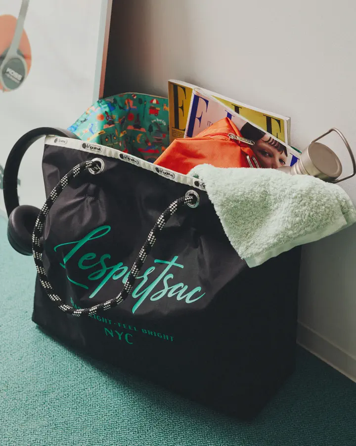 レスポートサック公式オンラインストア｜LeSportsac