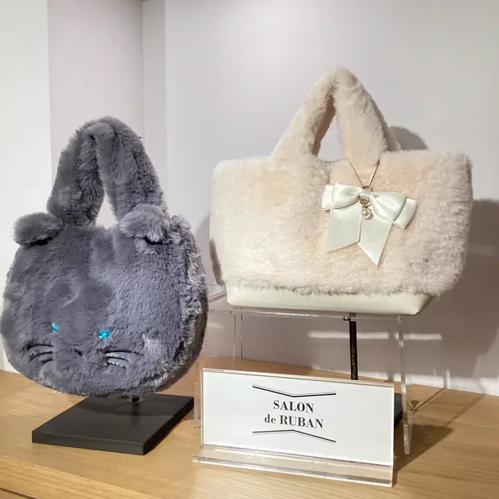 リクエスト＊ロラライハリス♡ベビーピンクベルベット巾着バッグ♡など リクエスト＊ロラライハリス♡ベビーピンクベルベット巾着バッグ